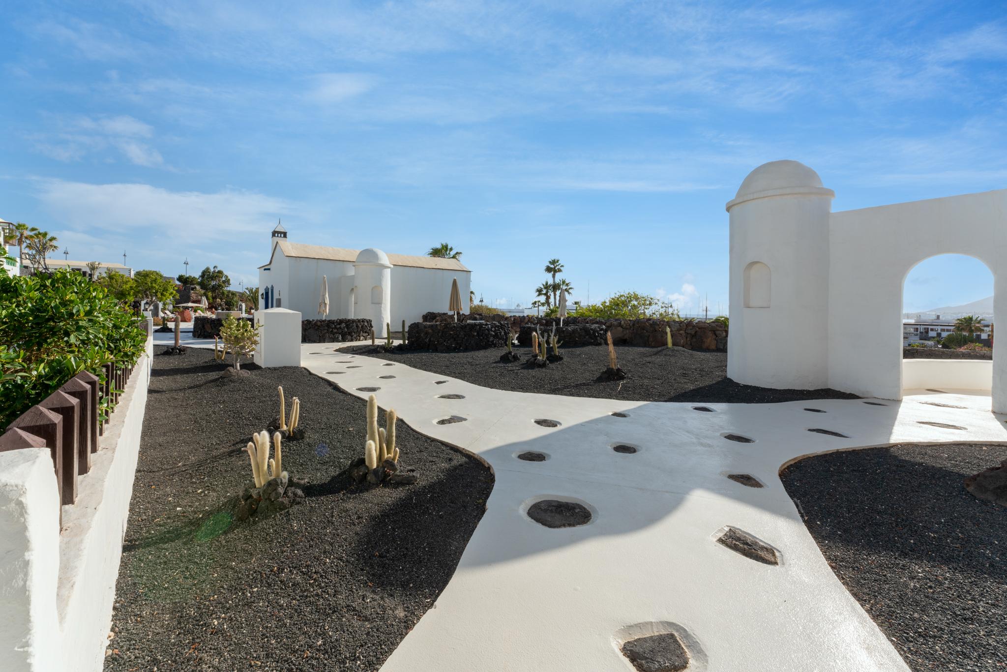 Hotel Livvo Volcan Lanzarote Πλάγια Μπλάνκα Εξωτερικό φωτογραφία